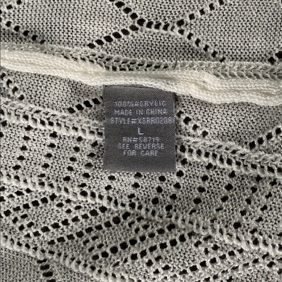 NY Collection Cardigan EUC. - Picture 6 of 7